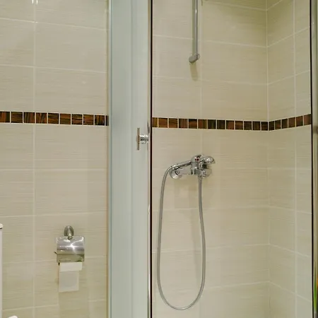 Rich Collective Neszebar