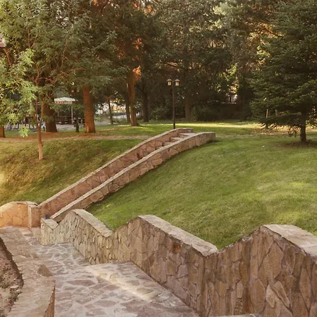 Rich Collective * ネセバル