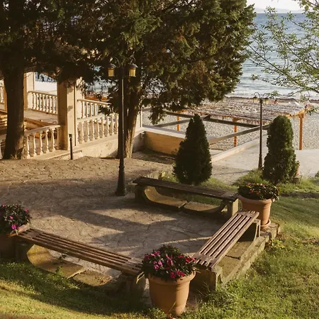 Rich Collective Nesebar