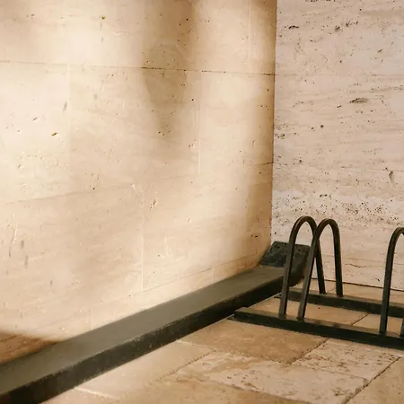 Rich Collective アパート