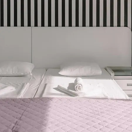 Rich Collective Nesebyr