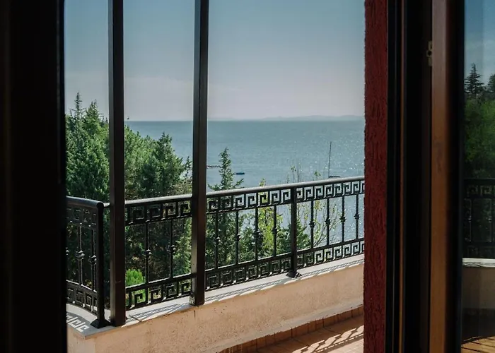 Rich Collective Lejlighed